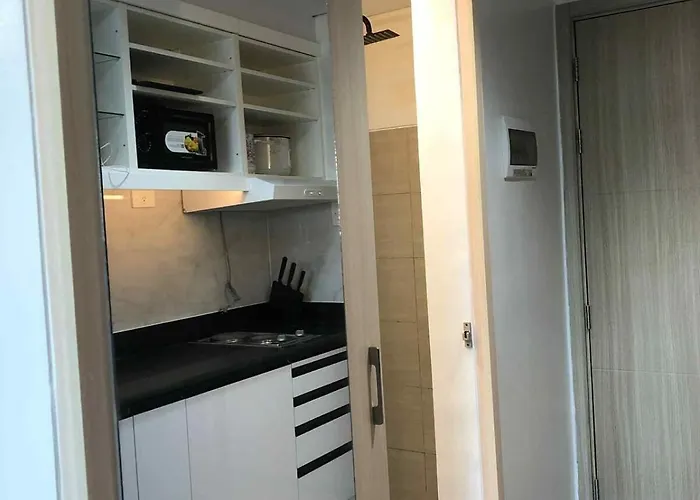 Sithonia Suite, Shore Residences Tower C Near Moa Manila